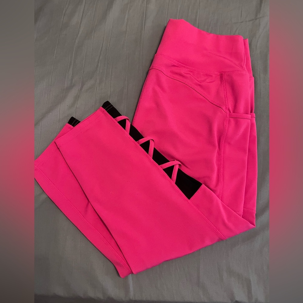 Pink Popfit Cropped Leggings